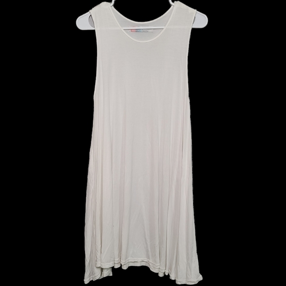 Free People Dresses & Skirts - Free People Beach Sleeveless Shirt Dress